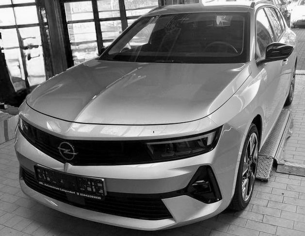 Opel Astra 9.800 km 23.800 &euro; Werther 33824