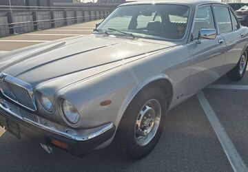 Jaguar XJ6 78.900 km 11.900 &euro; Bielefeld 33609
