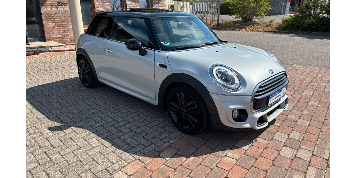 Mini John Cooper Works 174.500 km 12.600 &euro; Versmold 33775