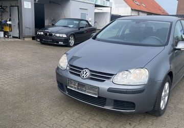 VW Golf 269.000 km 2.650 &euro; Hilter a.T.W. 49176