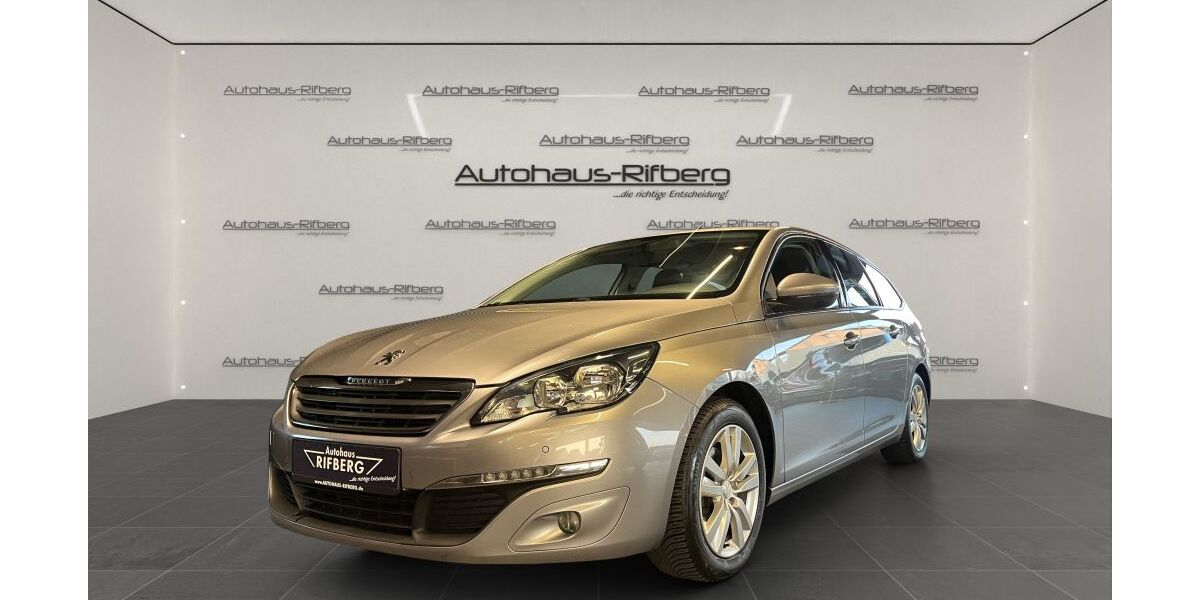 Peugeot 308 162.000 km 7.890 &euro; Detmold 32758