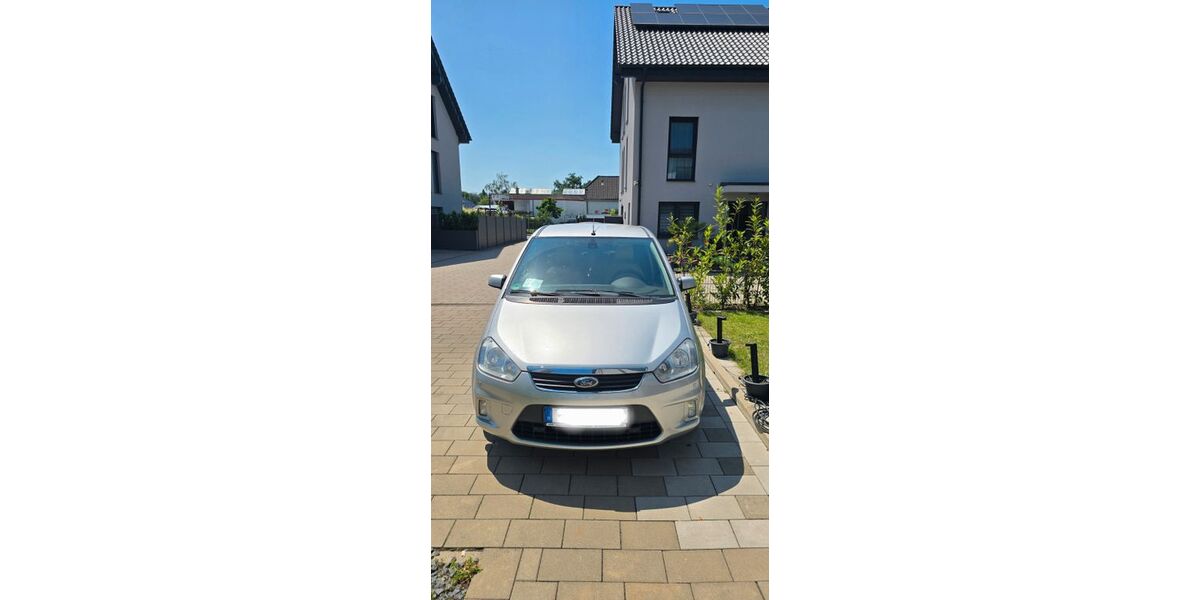Ford Focus 193.690 km 2.800 &euro; BIELEFELD 33649