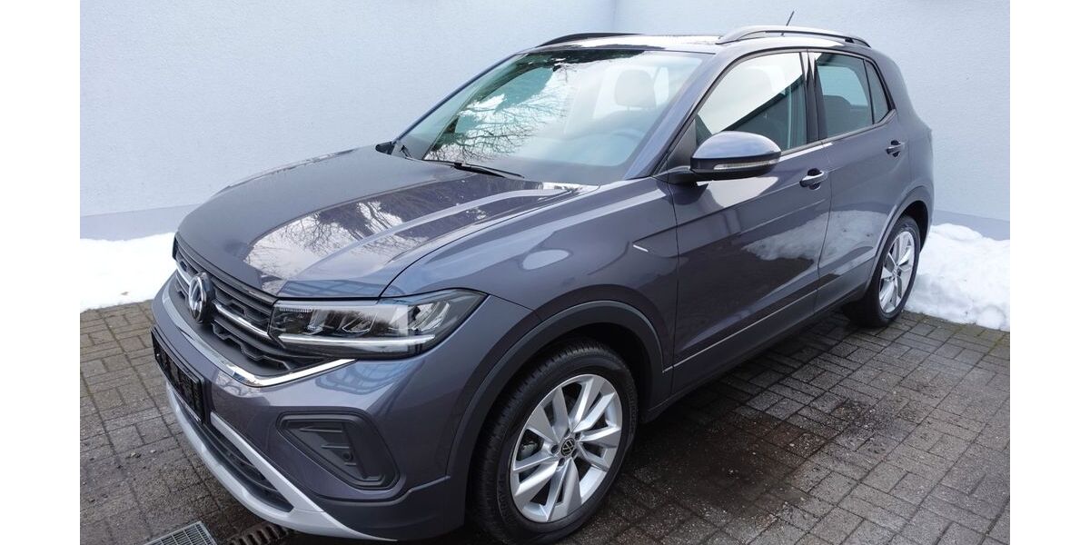 VW T-Cross 5.954 km 25.990 &euro; Bad Oeynhausen 32545