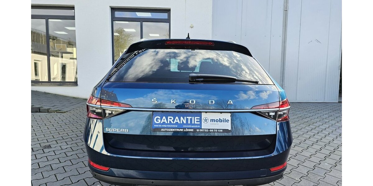 Skoda Superb 2.0 TSI DSG AHK LED NAVI ACC VIRT Cockpit 92.480 km 25.790 &euro; Löhne 32584