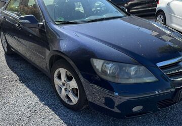Honda Legend 258.000 km 2.999 &euro; Detmold 32758