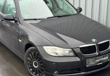 BMW 318 308.982 km 3.299 &euro; Rheda-Wiedenbrück 33378