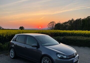 VW Golf 218.000 km 6.200 &euro; Bad Oeynhausen 32547