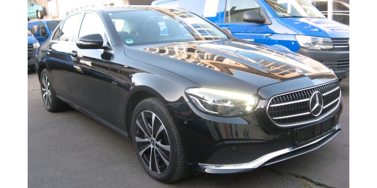 Mercedes-Benz E 300 61.000 km 36.000 &euro; Bielefeld 33613