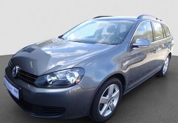 VW Golf 111.169 km 8.990 &euro; Löhne 32584