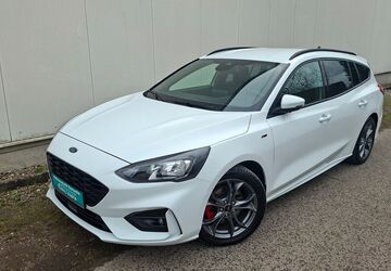 Ford Focus 100.000 km 12.599 &euro; Detmold 32758