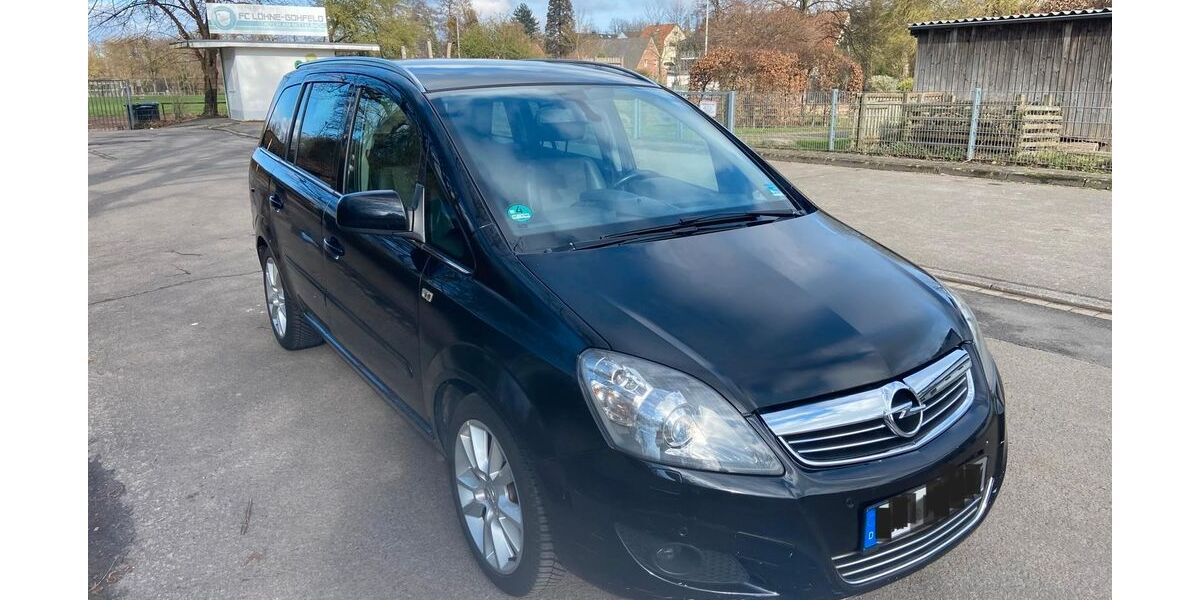 Opel Zafira 254.595 km 1.999 &euro; Löhne 32584