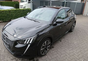Peugeot 208 60.300 km 14.190 &euro; Verl 33415