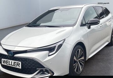 Toyota Corolla 13.739 km 31.945 &euro; Herford 32049