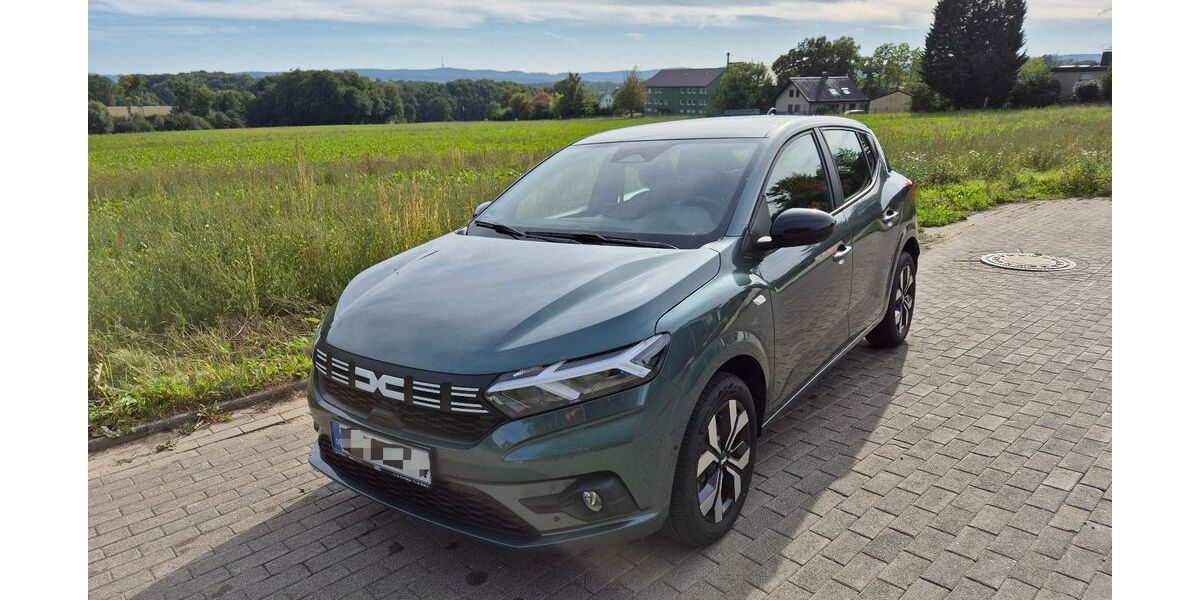 Dacia Sandero 11.111 km 14.550 &euro; Bielefeld 33739