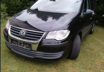 VW Touran 243.000 km 2.999 &euro; Bielefeld 33729