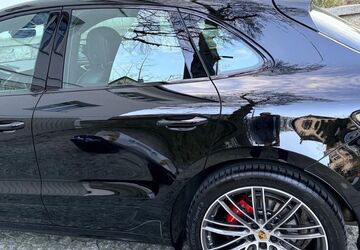Porsche Macan 129.000 km 50.000 &euro; Bielefeld 33609
