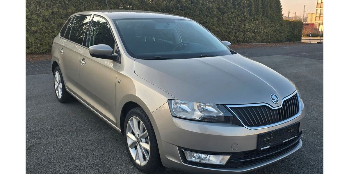Skoda Rapid 103.400 km 9.899 &euro; Detmold 32756