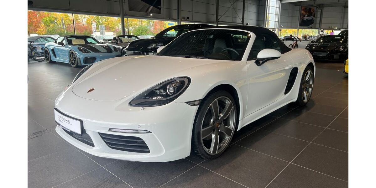 Porsche Boxster 17.410 km 76.800 &euro; Bielefeld 33719