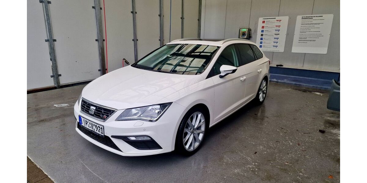 Seat Leon 83.100 km 18.499 &euro; Bielefeld 33611