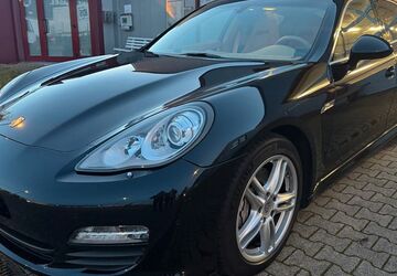 Porsche Panamera 47.000 km 36.900 &euro; Bielefeld 33719