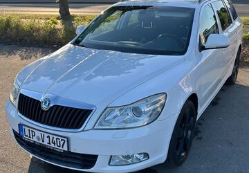 Skoda Octavia 192.000 km 3.999 &euro; Augustdorf 32832
