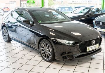 Mazda 3 44.100 km 22.950 &euro; Bünde 32257