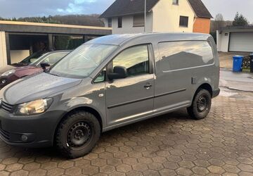 VW Caddy Maxi 302.431 km 9.900 &euro; Bad Oeynhausen 32547