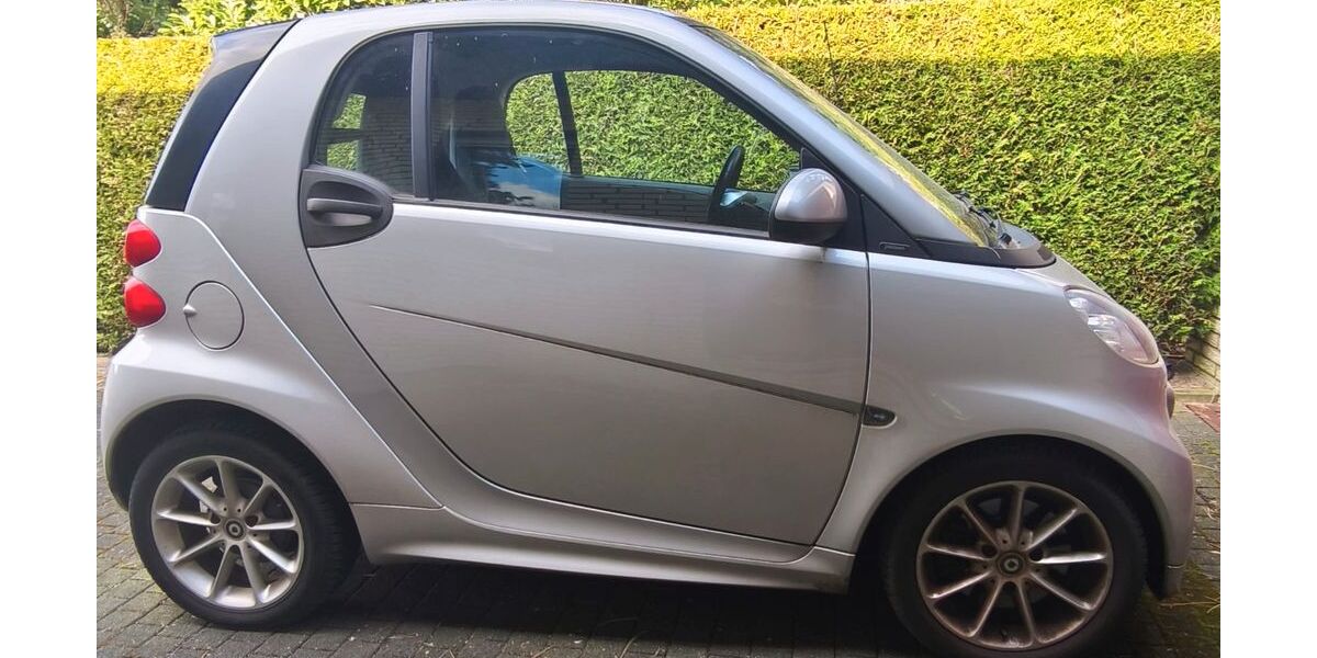Smart ForTwo 66.000 km 5.600 &euro; Oerlinghausen 33813