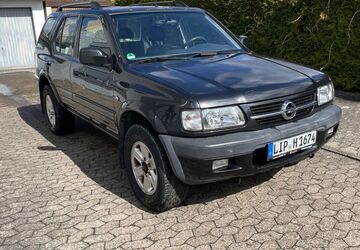 Opel Frontera 209.000 km 2.899 &euro; Detmold 32756
