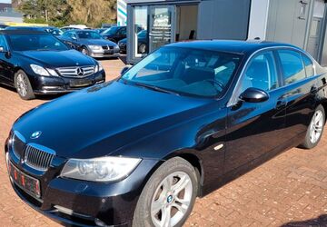 BMW 325 177.778 km 4.200 &euro; Halle (Westfalen) 33790