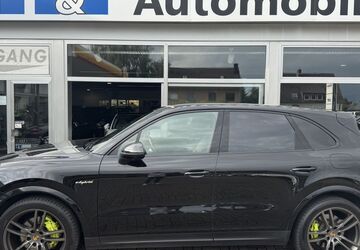 Porsche Cayenne 111.870 km 49.950 &euro; Bielefeld 33649