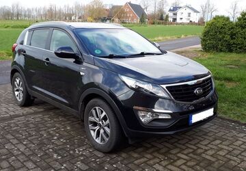 Kia Sportage 172.000 km 13.000 &euro; Löhne 32584