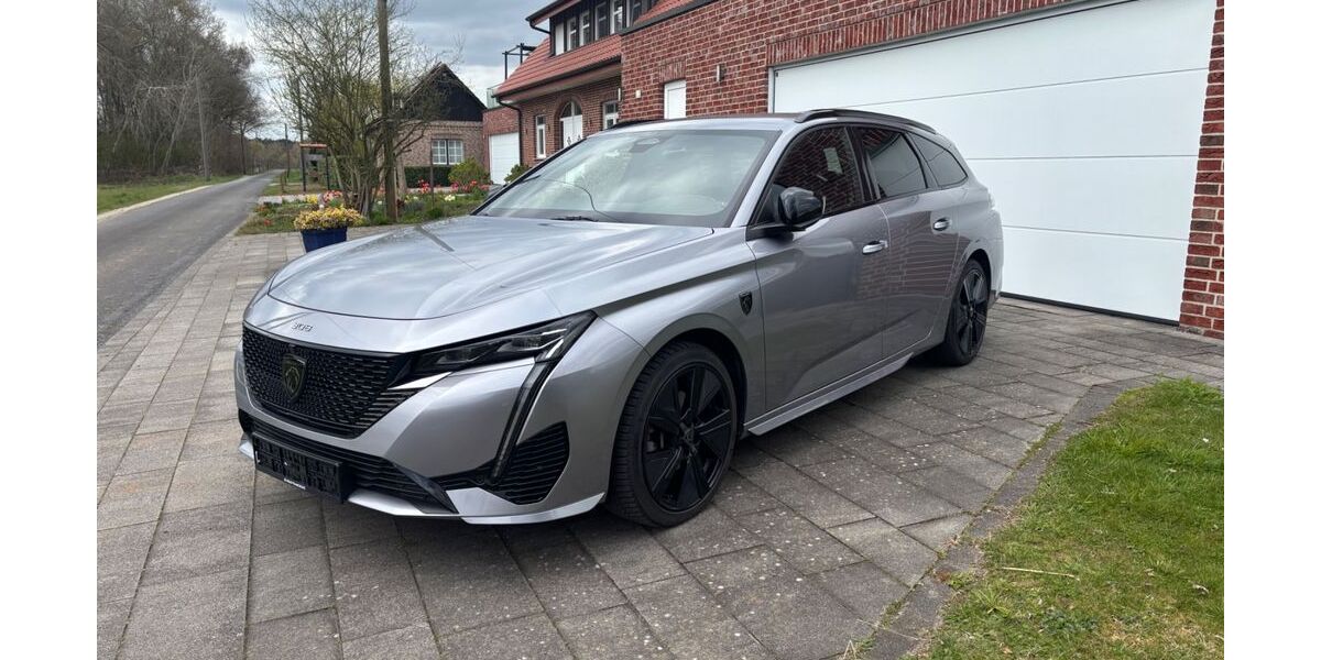 Peugeot 308 32.777 km 21.990 &euro; Gütersloh 33330