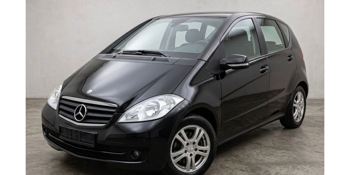 Mercedes-Benz A 180 97.580 km 7.890 &euro; Bielefeld 33647