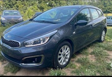 Kia ceed Sportswagon 79.286 km 9.999 &euro; Detmold 32758