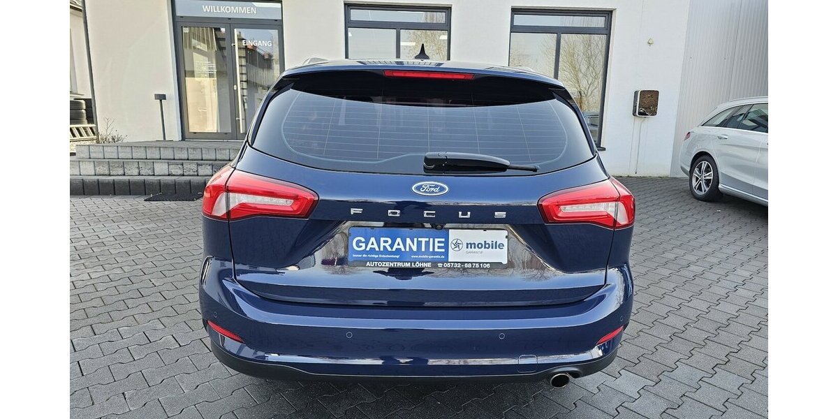 Ford Focus 2.0 CDTI LED NAVI RFK AUS 1.HAND 122.850 km 13.990 &euro; Löhne 32584