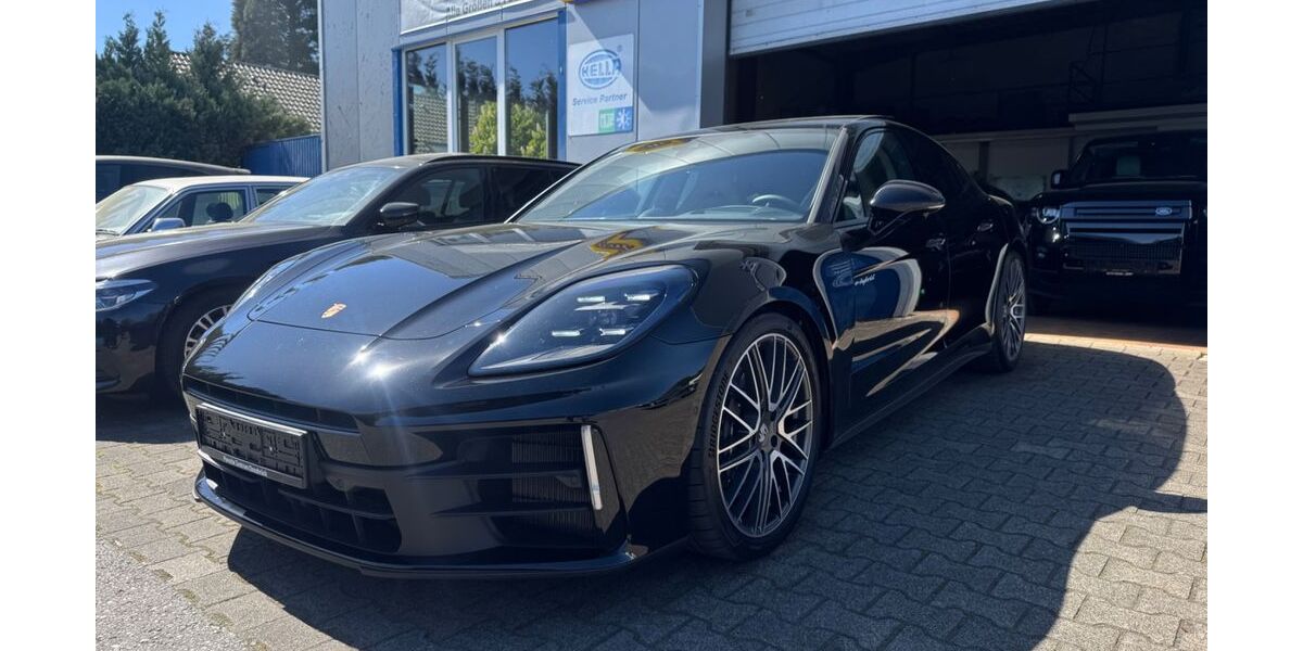 Porsche Panamera 6.999 km 134.899 &euro; Bielefeld 33609