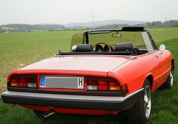 Alfa Romeo Spider 120.000 km 15.000 &euro; Bad Salzuflen 32105