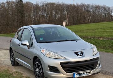 Peugeot 207 159.000 km 2.500 &euro; Herford 32049