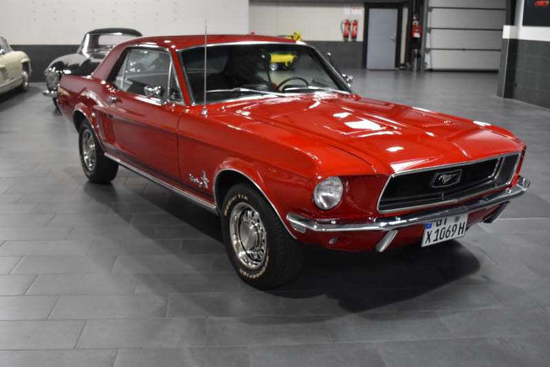 Ford Mustang 89.150 km 38.900 &euro; Bielefeld 33602