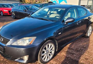 Lexus IS 220 233.119 km 6.500 &euro; Halle (Westfalen) 33790