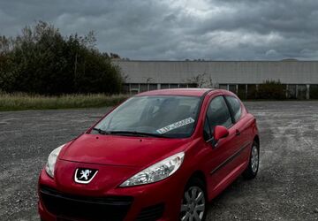 Peugeot 207 99.999 km 2.999 &euro; Detmold 32758