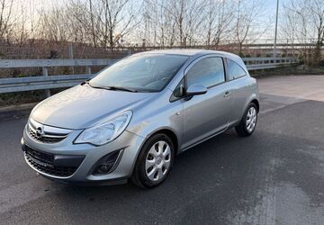 Opel Corsa 155.000 km 2.890 &euro; Herford 32052