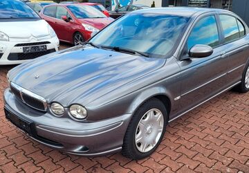Jaguar X-Type 128.024 km 6.990 &euro; Halle (Westfalen) 33790