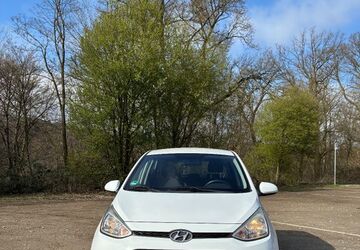 Hyundai i10 100.000 km 5.100 &euro; Bielefeld 33613