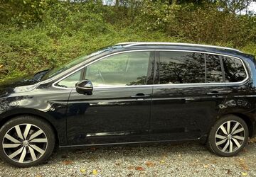 VW Touran 153.000 km 13.500 &euro; Bielefeld 33611