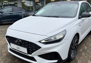 Hyundai i30 30.894 km 21.990 &euro; Bünde 32257
