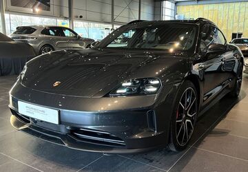 Porsche Taycan 10.270 km 112.700 &euro; Bielefeld 33719