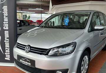 VW Touran 148.000 km 11.699 &euro; Gütersloh 33334