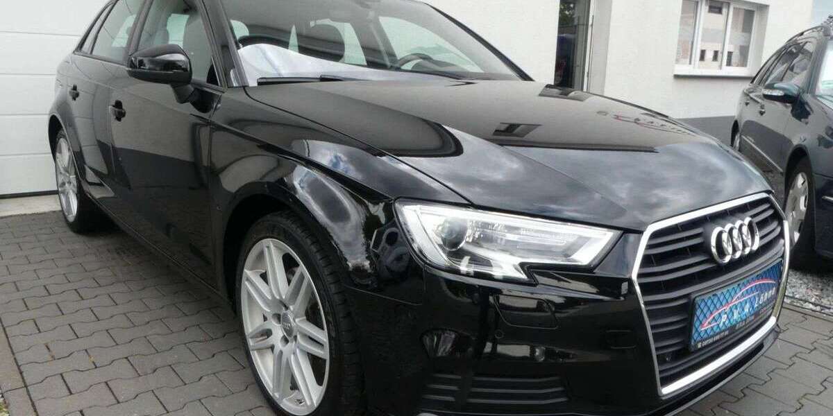 Audi A3 147.700 km 17.450 &euro; Löhne 32584